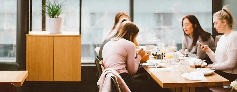 How Loyalty Programs Transform Guests to Loyal Regulars