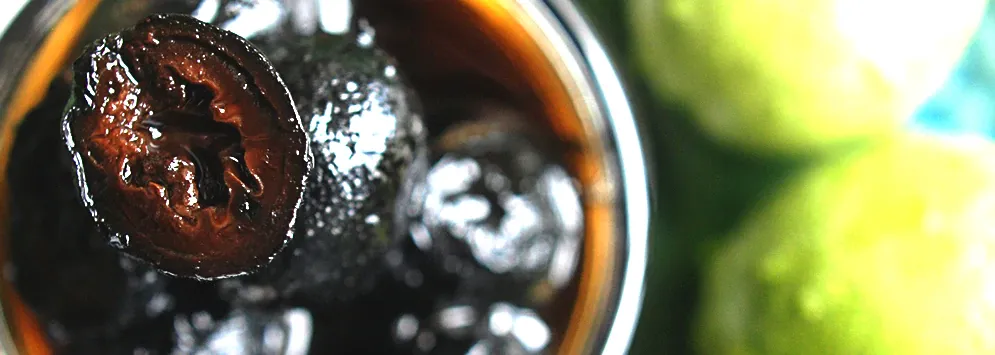 Young Walnuts Preserve