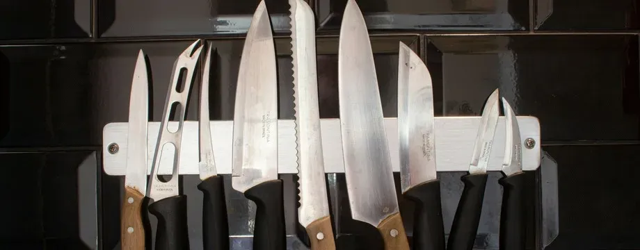 Don’t Overlook These Knife Safety Tips in Your Kitchen