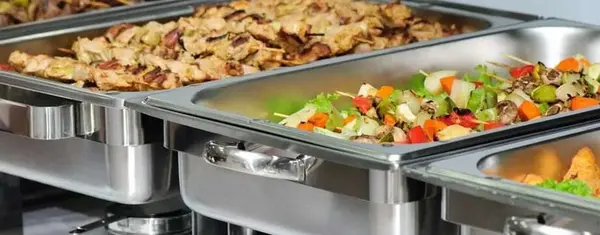 How Restaurants and Caterers Keep Food Hot and Cold in 2023
