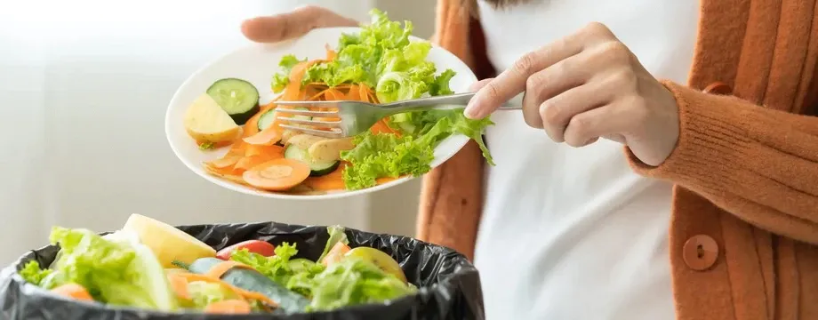 Food Waste in Restaurants: 5 Simple Ways to Reduce Waste and Save Money
