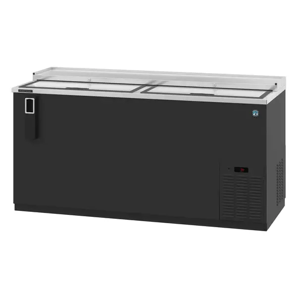 Hoshizaki CC65, 65.5-Inch Black Horizontal Bottle Cooler