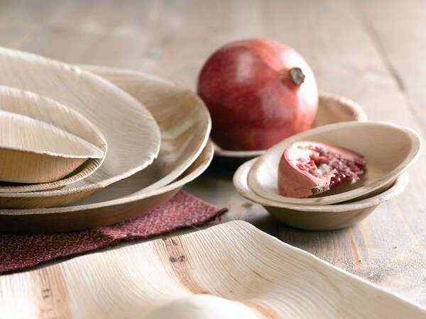 PacknWood 210BBB12, 4.7-Inch Dia Round Palm Leaf Mini Bowl, Beige, 100/CS