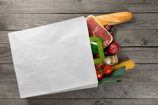 PacknWood 210CAB2518W, 10.15x6.5x11.1-Inch White Paper Bag with Green Handles, 250/CS