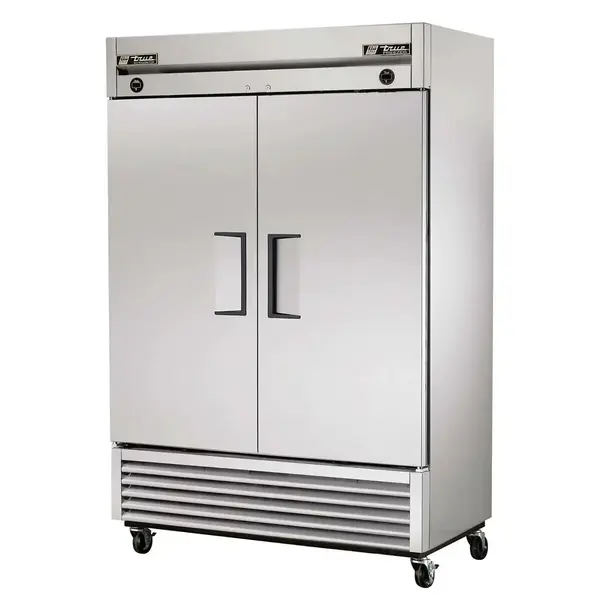 True Refrigeration True T-49DT-HC, 54-Inch Dual Temp Combination 2-Door Reach-In Refrigerator/Freezer
