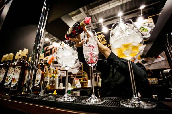 Wilmax WL-888000/2C 26 Oz Olivia Crystalline Wine Glass, 12 Sets of 2/CS (Discontinued)