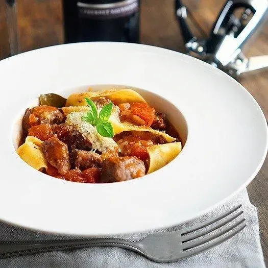 Wilmax WL-991187/A 10-Inch Round White Porcelain Deep Plate, 18/CS