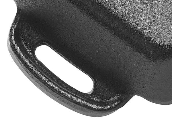 CASM-6O, 6.5"x4.25" 9 Oz FireIron Oval Mini Cast Iron Server, EA